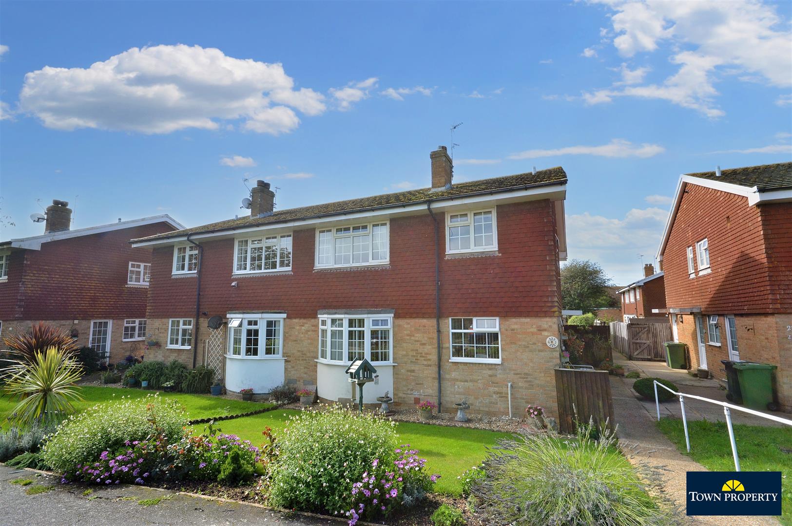 Property Details for Priory Road Eastbourne BN23 7TD Town Property